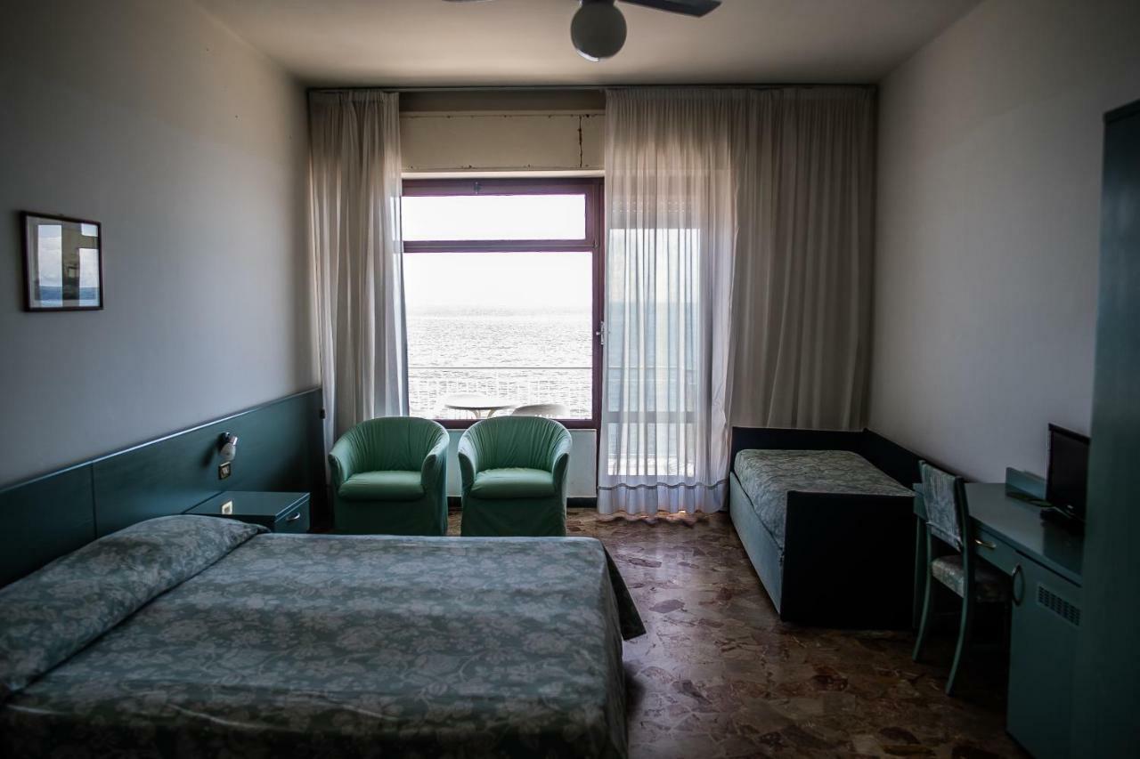 Hotel West End Alassio Dış mekan fotoğraf