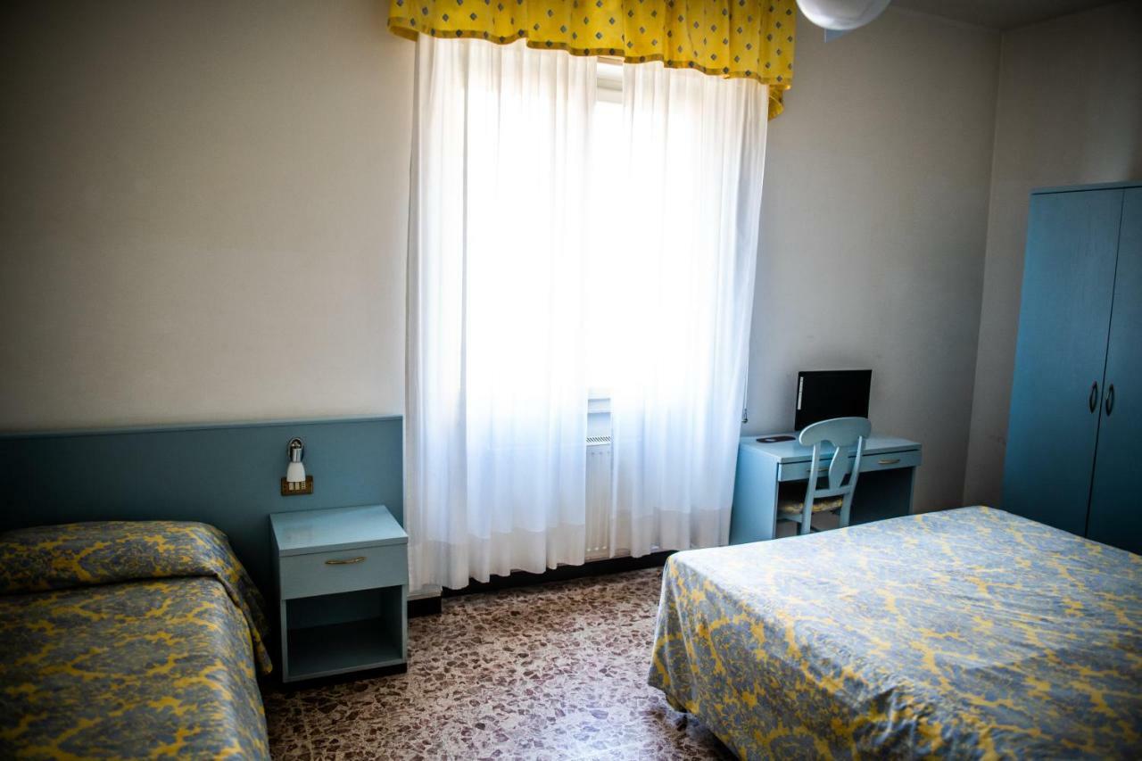 Hotel West End Alassio Dış mekan fotoğraf
